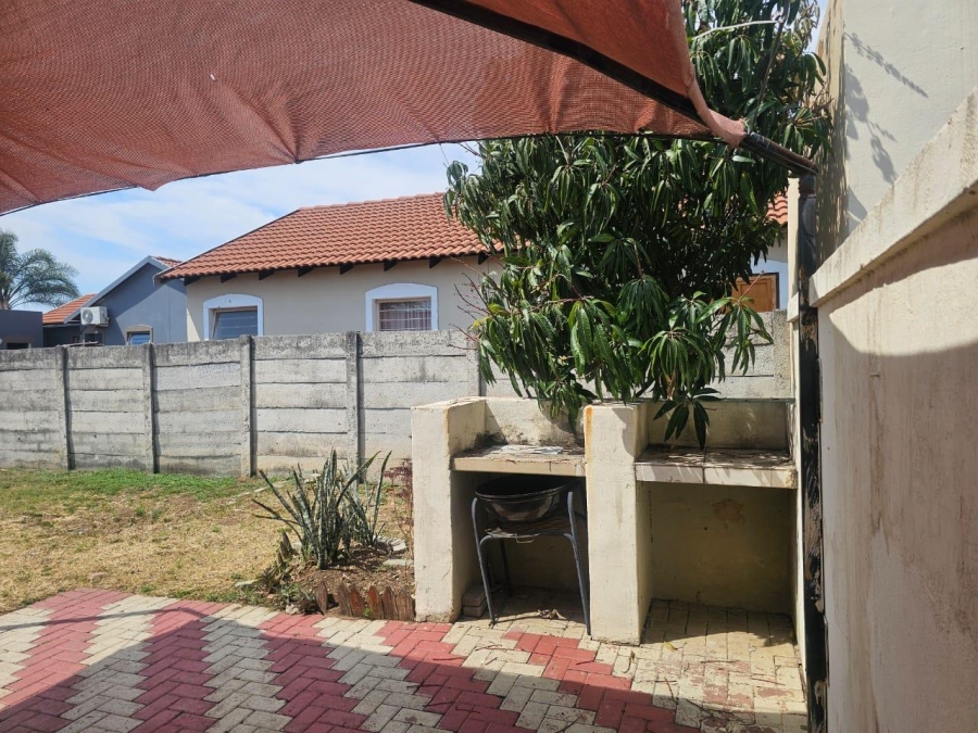 2 Bedroom Property for Sale in Brits North West
